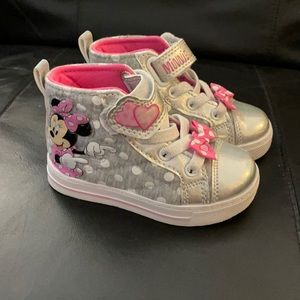 Toddler size 6 Minnie Mouse shoes